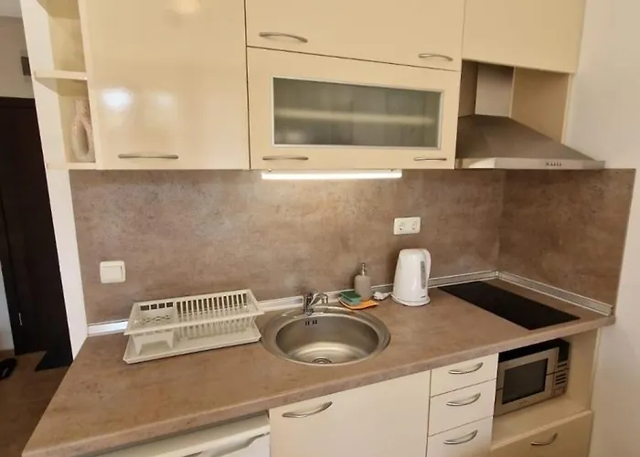 Astoria 2 - Premium * Elenite